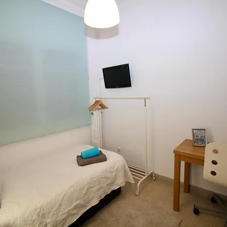 Nuevo Balmes Couette-café Barcelone