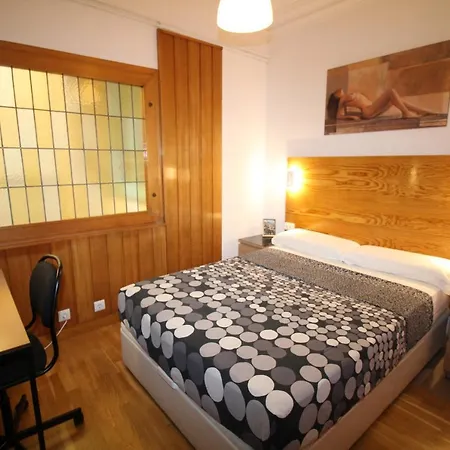 Nuevo Balmes Alojamento de Acomodação e Pequeno-almoço Barcelona