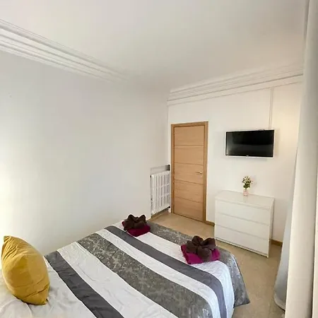 Nuevo Balmes Alojamento de Acomodação e Pequeno-almoço *